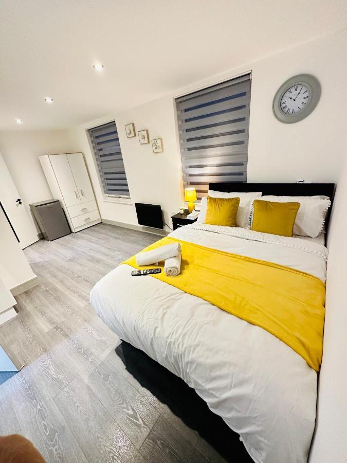 Comfy Guest House London Exterior photo