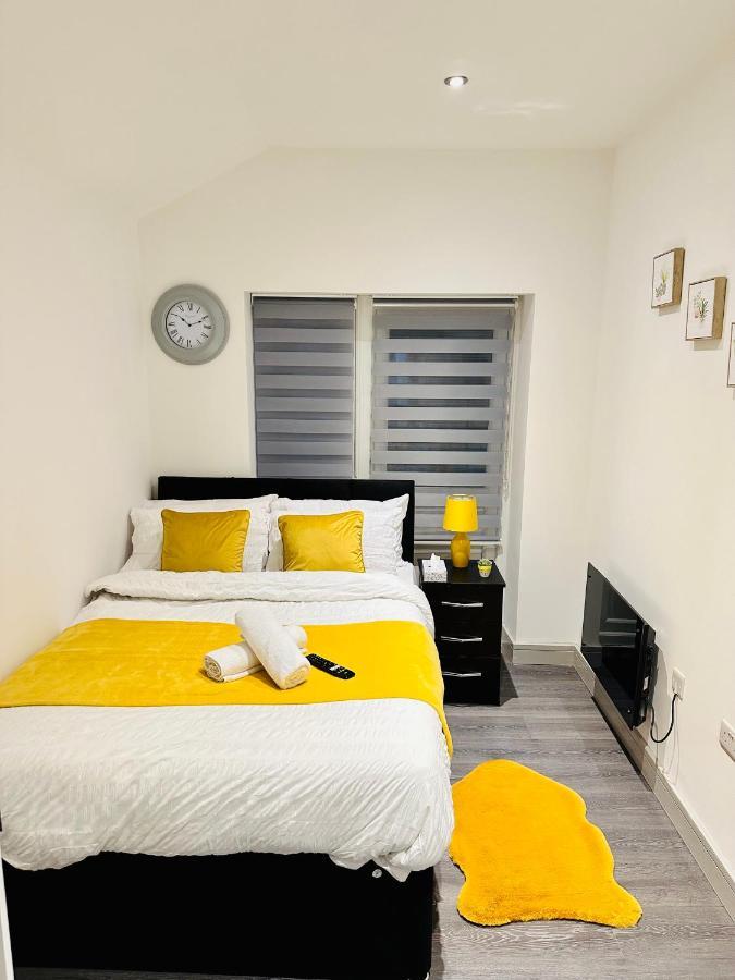 Comfy Guest House London Exterior photo
