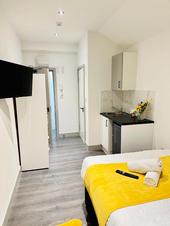 Comfy Guest House London Exterior photo